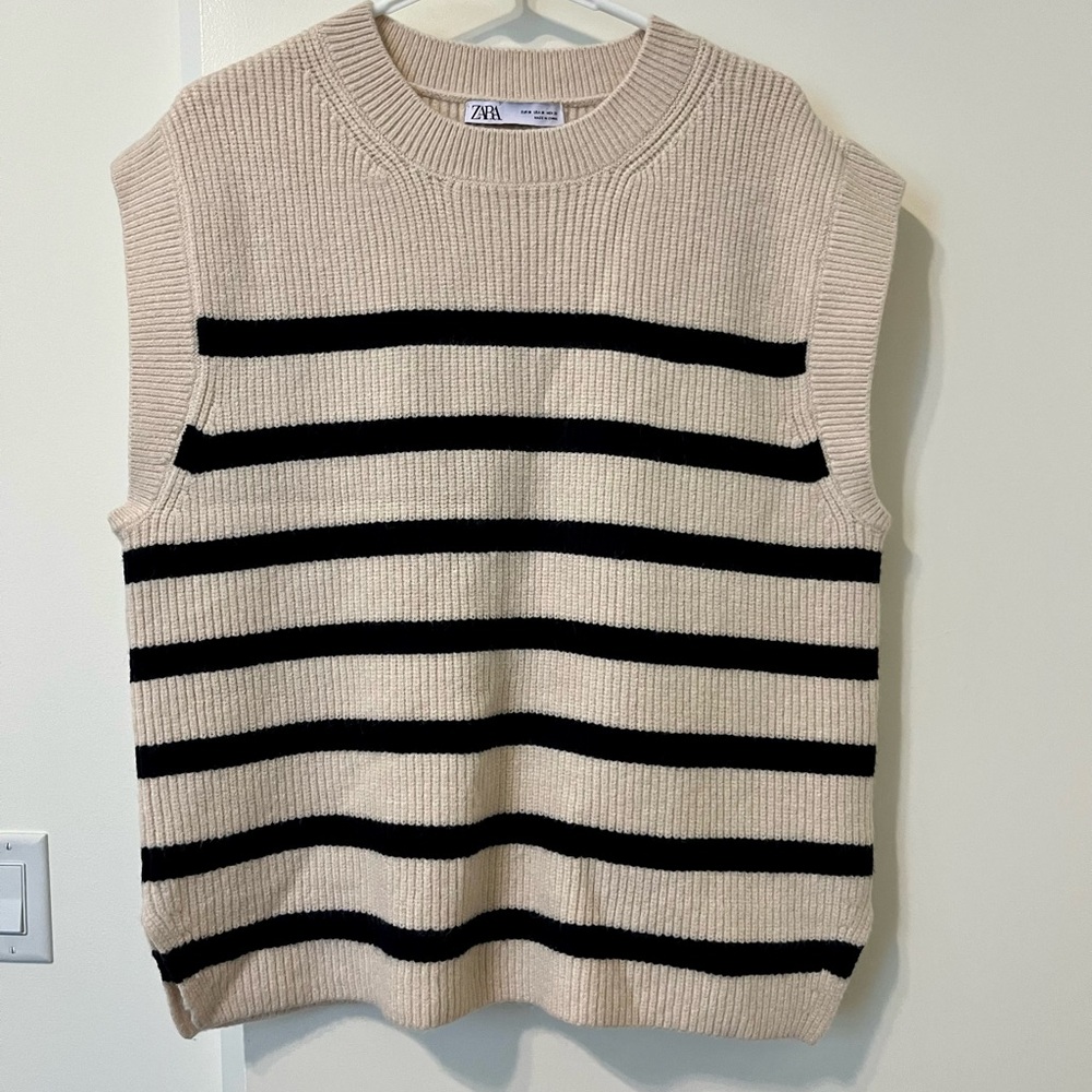 Zara Beige Ribbed Knit Top